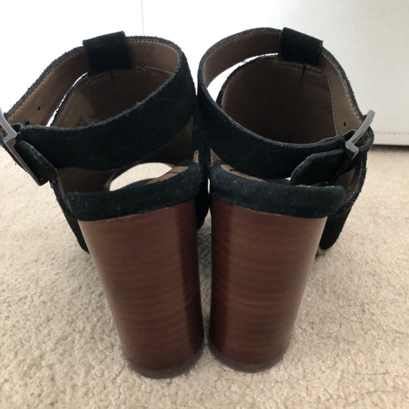 Vionic Kaia Black Suede Ankle Strap Booties 7.5 Wide - Picture 5 of 11